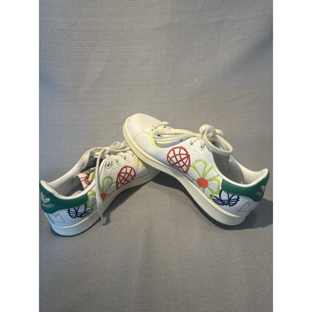 ADIDAS Stan‎ Smith Doodle Large Green and White Womens Size 5.5